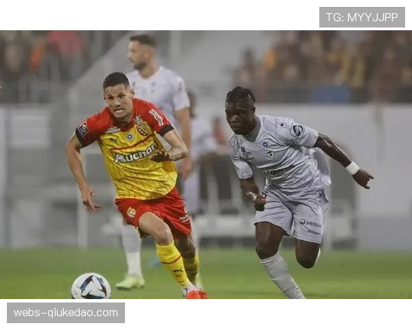 深度战术：解析朗斯队如何打造法甲丢球最少的防线体系