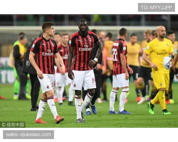 即时战报：萨索洛3分钟内由守转攻连入两球，逆转乌迪内斯