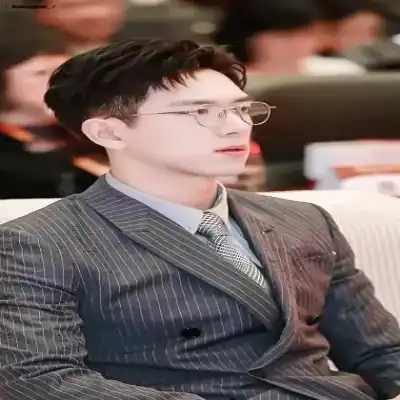 成桦语